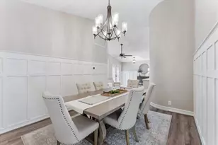 11911 Classic Dr, Coral Springs, FL 33071 - Photo 13