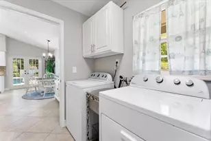 11911 Classic Dr, Coral Springs, FL 33071 - Photo 19