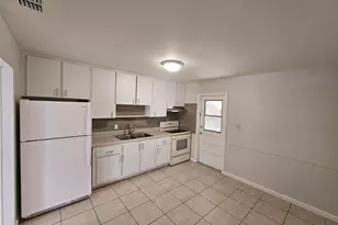 2031 Hugo Rd, Fort Pierce, FL 34946 - Photo 3
