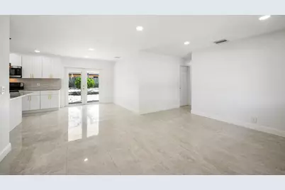 2100 N Seacrest Boulevard, Boynton Beach, FL 33435 - Photo 5