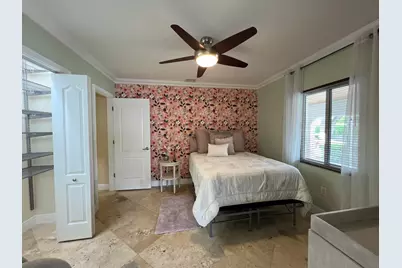 114 SW 57th Court #B, Miami, FL 33144 - Photo 3
