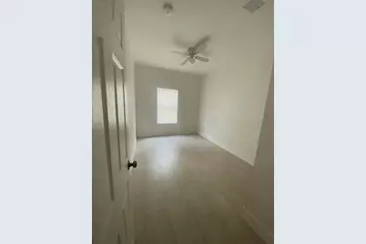 2604 NW 20th Street, Fort Lauderdale, FL 33311 - Photo 9