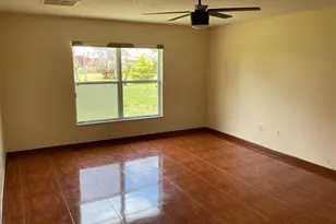 688 SW Heather St, Port Saint Lucie, FL 34983 - Photo 11