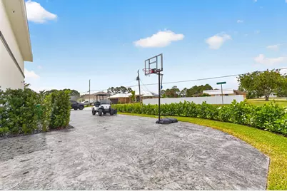 5775 NW Canada Street, Port Saint Lucie, FL 34986 - Photo 71