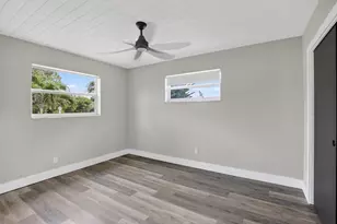 12411 SW 2nd St, Plantation, FL 33325 - Photo 41