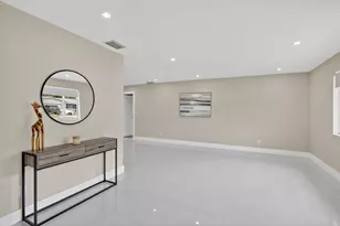 12411 SW 2nd St, Plantation, FL 33325 - Photo 13