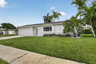 12411 SW 2nd St, Plantation, FL 33325 - Photo 1