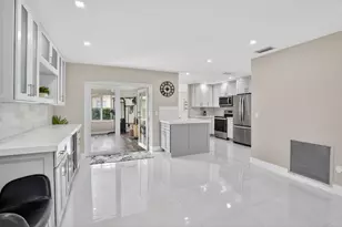 12411 SW 2nd St, Plantation, FL 33325 - Photo 27