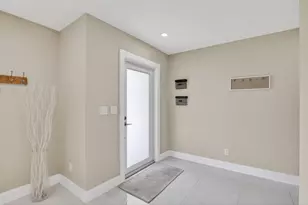 12411 SW 2nd St, Plantation, FL 33325 - Photo 15