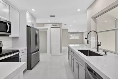12411 SW 2nd Street, Plantation, FL 33325 - Photo 19