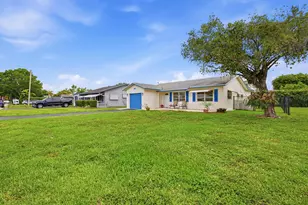 9505 NW 73rd St, Tamarac, FL 33321 - Photo 47