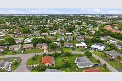 9505 NW 73rd Street, Tamarac, FL 33321 - Photo 31