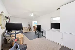 9505 NW 73rd St, Tamarac, FL 33321 - Photo 9