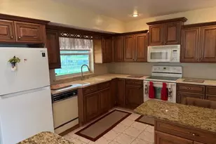 2000 NW 86th Terrace, Pembroke Pines, FL 33024 - Photo 7