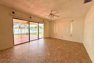 2000 NW 86th Terrace, Pembroke Pines, FL 33024 - Photo 9