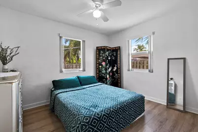 727 Bunker Road, West Palm Beach, FL 33405 - Photo 15