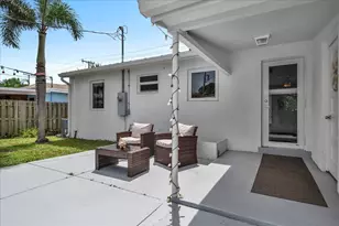 727 Bunker Rd, West Palm Beach, FL 33405 - Photo 19