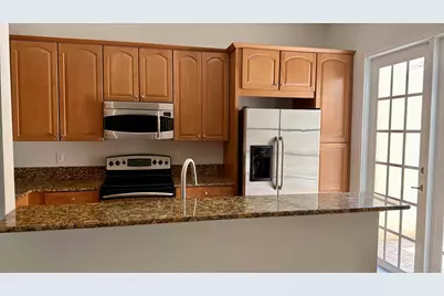 814 NW 82nd Place, Boca Raton, FL 33487 - Photo 9