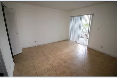 7610 Westwood Drive #102, Tamarac, FL 33321 - Photo 9