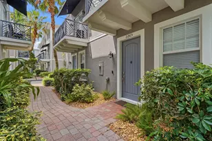 2265 NE 9th Ave, Wilton Manors, FL 33305 - Photo 3