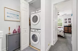 2265 NE 9th Ave, Wilton Manors, FL 33305 - Photo 27