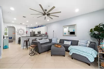 2265 NE 9th Avenue, Wilton Manors, FL 33305 - Photo 3