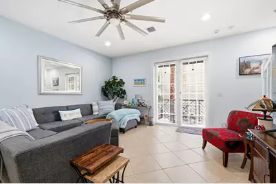 2265 NE 9th Avenue, Wilton Manors, FL 33305 - Photo 23