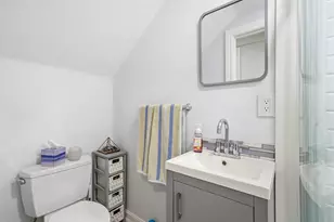 2265 NE 9th Ave, Wilton Manors, FL 33305 - Photo 9