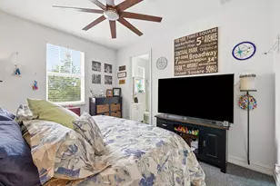2265 NE 9th Ave, Wilton Manors, FL 33305 - Photo 29