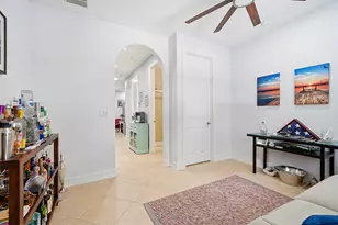 2265 NE 9th Ave, Wilton Manors, FL 33305 - Photo 19
