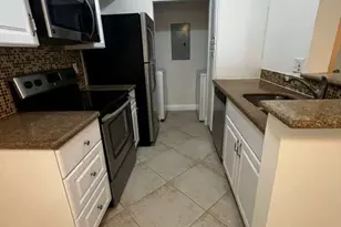 10354 Fox Trail Rd S, West Palm Beach, FL 33411 - Photo 1