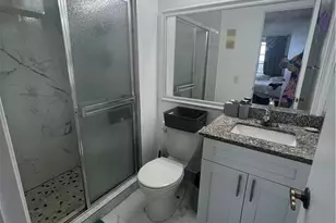 3001 W Rolling Hills Cir, Davie, FL 33328 - Photo 15