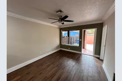 61 NW 35th Street #2, Oakland Park, FL 33309 - Photo 9