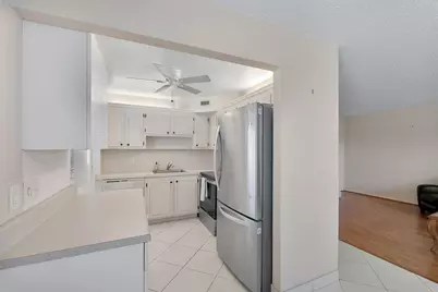 9 Valencia Trail, Delray Beach, FL 33446 - Photo 13