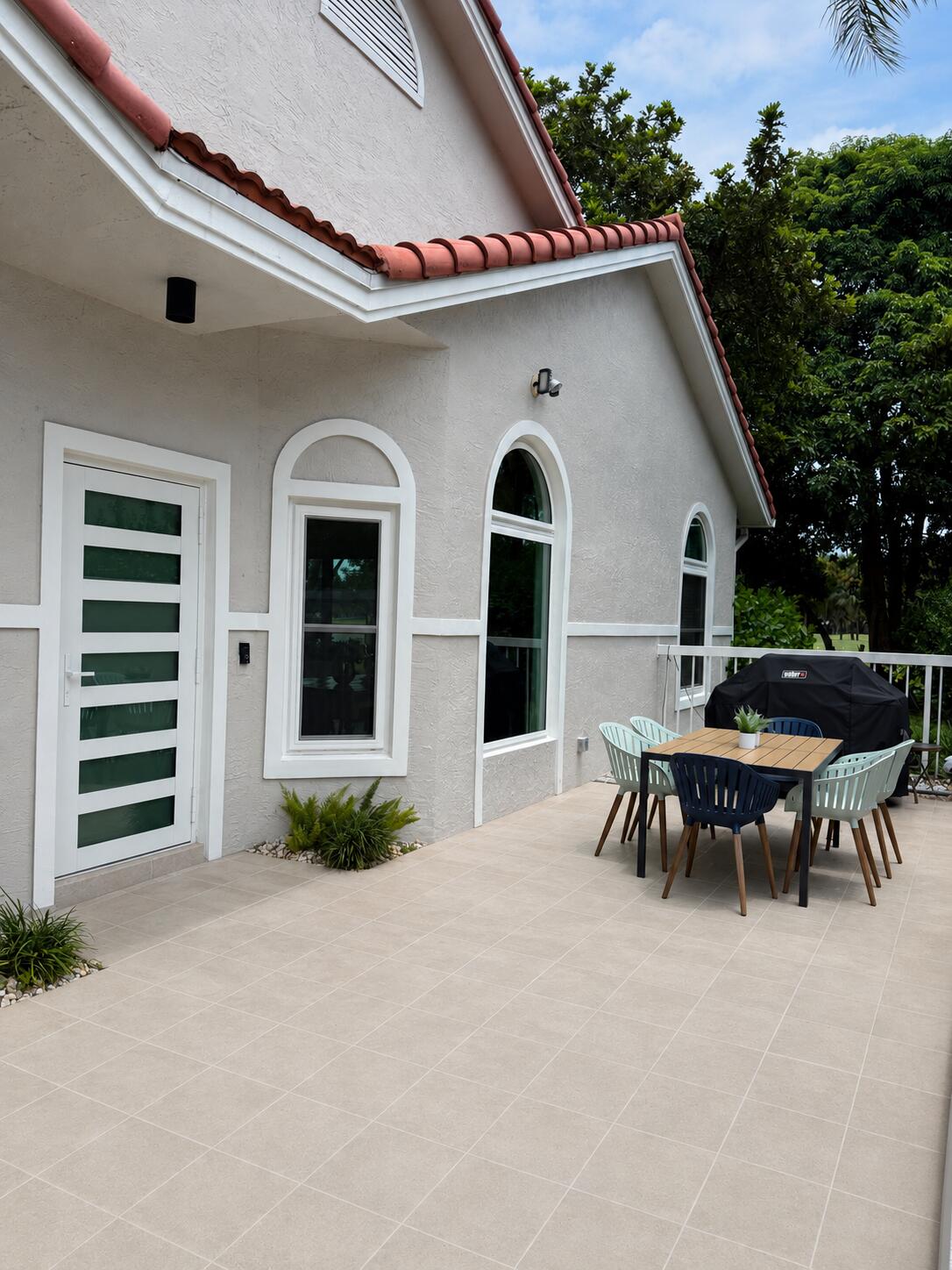 4103 Carriage Dr #H4 - 4103 Carriage Dr #H4, Pompano Beach, FL 33069 Luxury Property | Jose Angel Pina