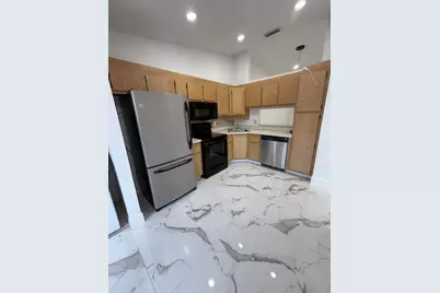 817 Sky Pine Way #H, Greenacres, FL 33415 - Photo 5