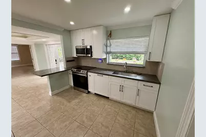 2248 SW 34th Avenue, Fort Lauderdale, FL 33312 - Photo 9