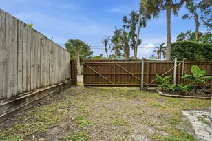 576 SW Rustic Cir, Stuart, FL 34997 - Photo 41
