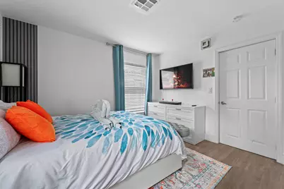 3961 NE 10th Avenue, Oakland Park, FL 33334 - Photo 11