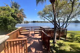 1728 Shoreside Cir, Wellington, FL 33414 - Photo 47