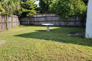 12738 Peconic Ct, Wellington, FL 33414 - Photo 13