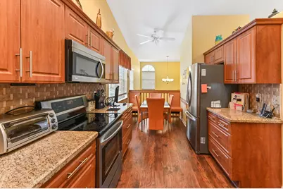 9553 Shadybrook Drive #202, Boynton Beach, FL 33437 - Photo 11