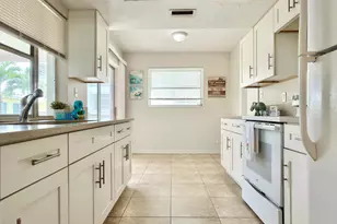 4510 NW 46th St, Tamarac, FL 33319 - Photo 7