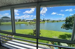 71 Berkshire, West Palm Beach, FL 33417 - Photo 15