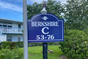 71 Berkshire, West Palm Beach, FL 33417 - Photo 19