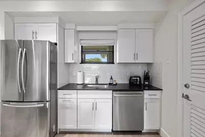 11818 Pebblewood Drive #201, Wellington, FL 33414 - Photo 5