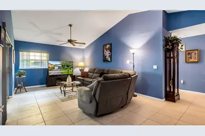 9720 SW 12th Street, Pembroke Pines, FL 33025 - Photo 3