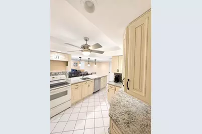 6500 NW 2nd Avenue #512, Boca Raton, FL 33487 - Photo 3