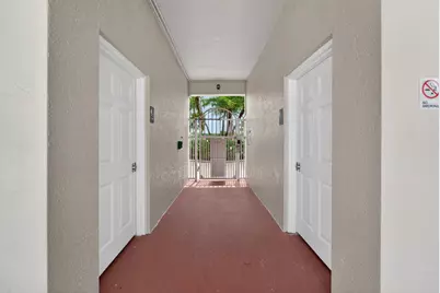 512 SW Lake Manatee Way, Port Saint Lucie, FL 34986 - Photo 49