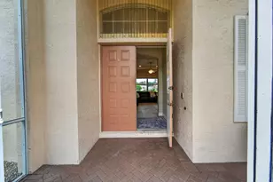 512 SW Lake Manatee Way, Port Saint Lucie, FL 34986 - Photo 5